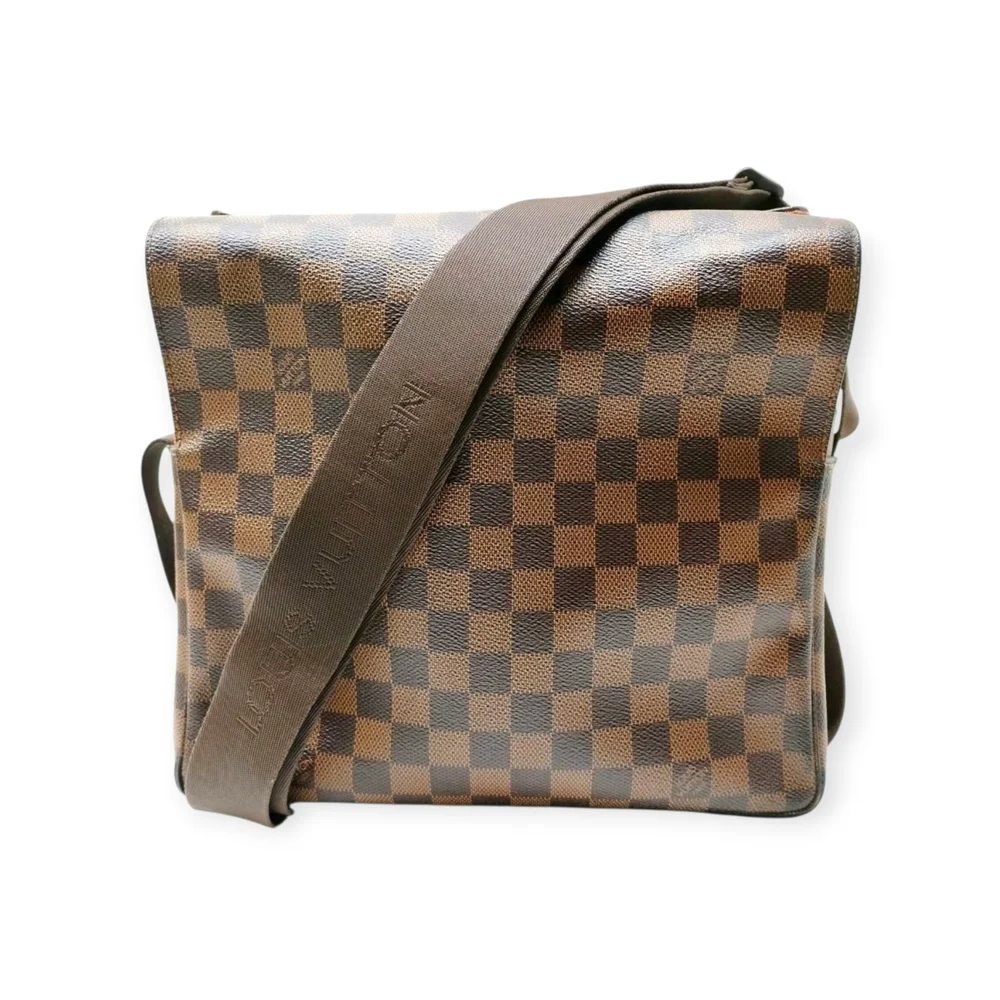 Louis Vuitton Damier Naviglio Messenger Bag - Picture 4 of 15
